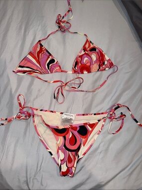 Emilio Pucci Multicolor Pink & Red Swirl Triangle Bikini preowned size 42